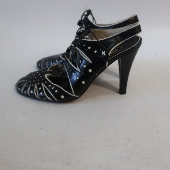 NWOB Authentic Chanel Black White Leather Mary Jane Lace Slingback Heels 38 US/8 - Picture 4 of 15